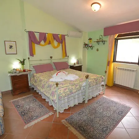 Casa Mazzoni Hotel *